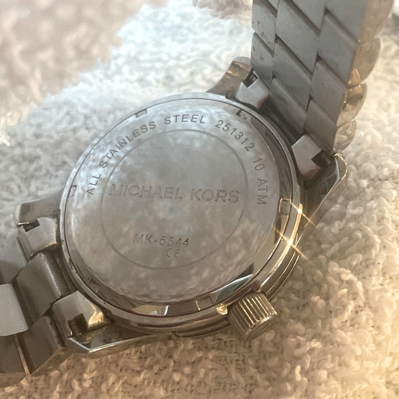 Michael Kors watch with crystals on the face. Silver tone. Stainless steel. main image 4